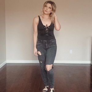 Distressed Black Jeggings